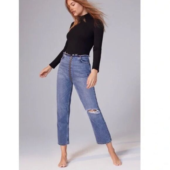 🌟 BDG Urban Outfitters vintage zip front to back raw waist cropped jeans Sz-29 - Picture 1 of 16